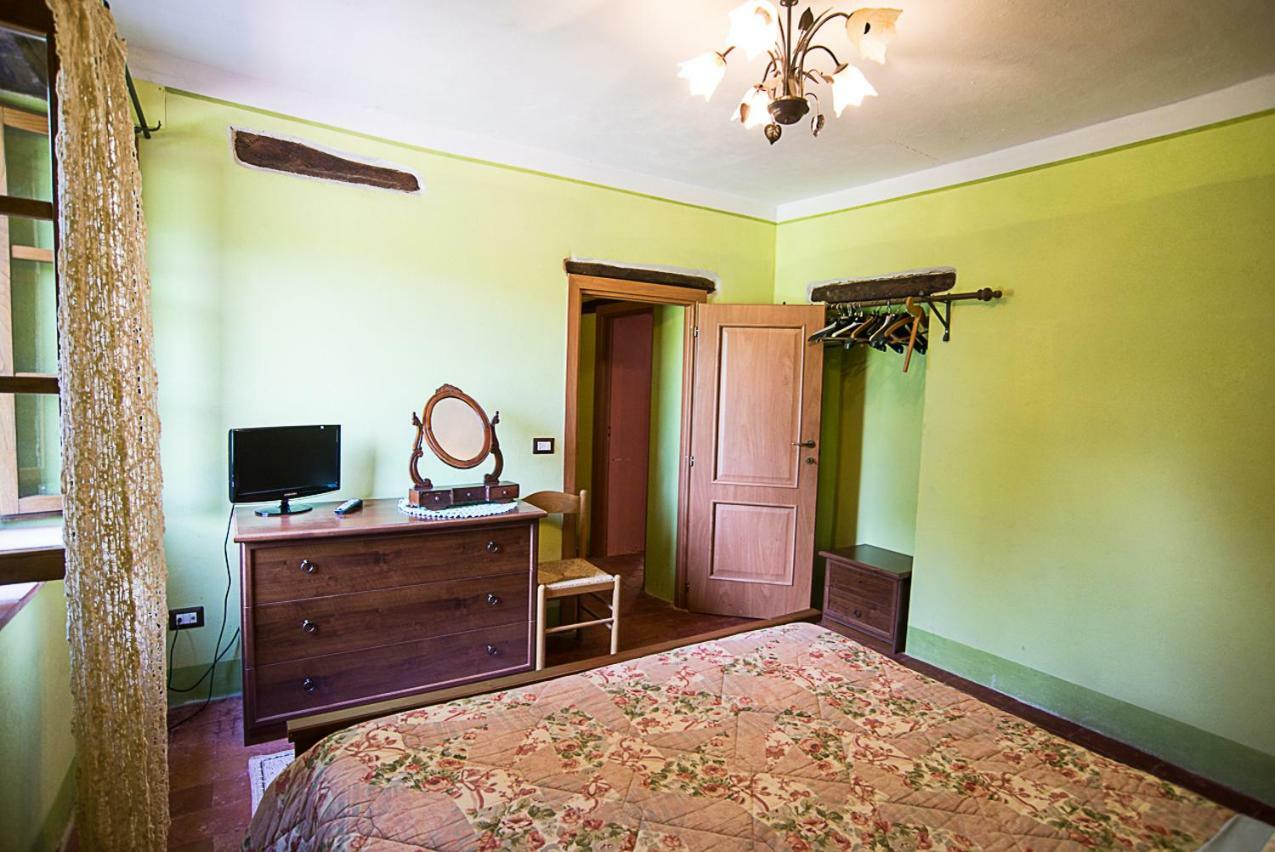 Agriturismo Il Musaccio Barga Buitenkant foto
